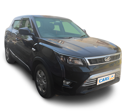 Mahindra XUV300-img